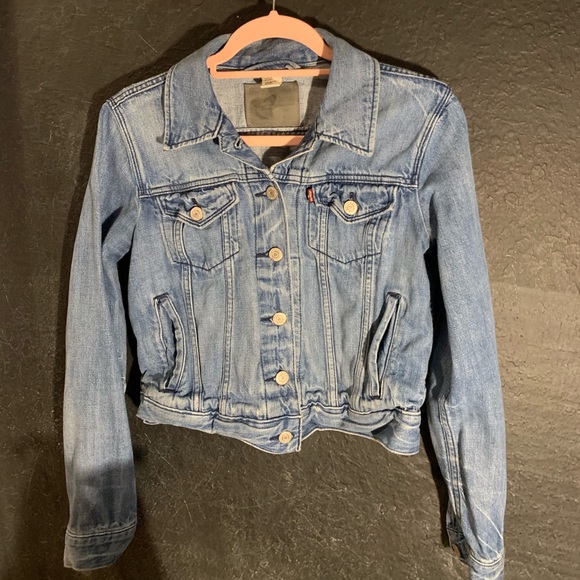 Jean Jacket - Picture 1 of 2